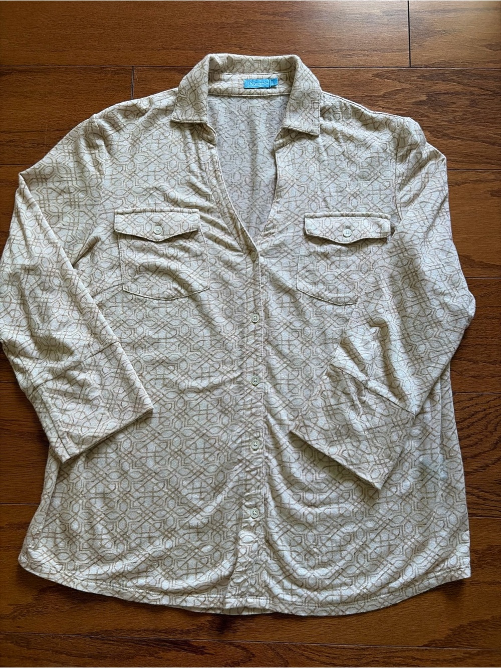 J. McLaughlin Cream Geometric Button Front Shirt